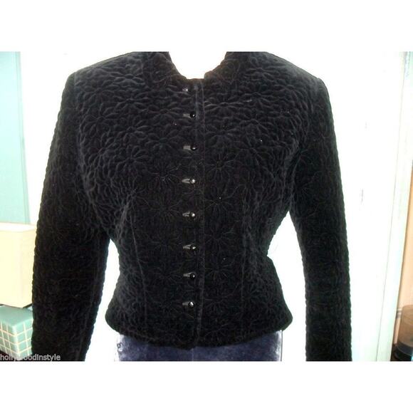 VINTAGE BLACK QUILTED VELVET Nipped Waist Jacket W/ Carved Buttons - Picture 1 of 3